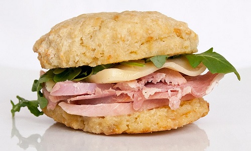 20110104-ham-biscuit