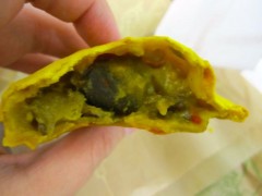nuchas shiitake curry empanada