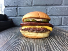 Lockhart-Link-Burger-2-540x405